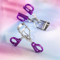 Perfect Curl Eyelash Curler with Comb for Natural Look - Image 6