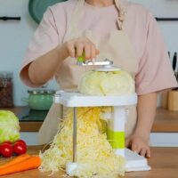 Cranked Manual Cabbage Shredder - Effortless Vegetable Cutting - Image 2